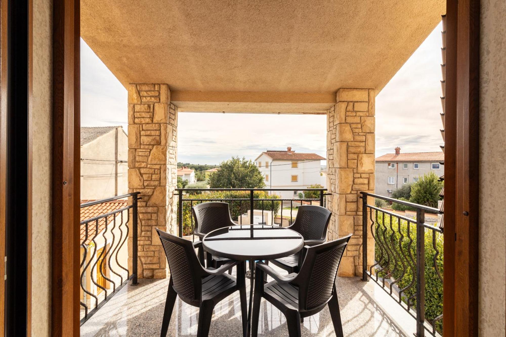 Krasa Sea View Apartmants With Pool Apartamento *