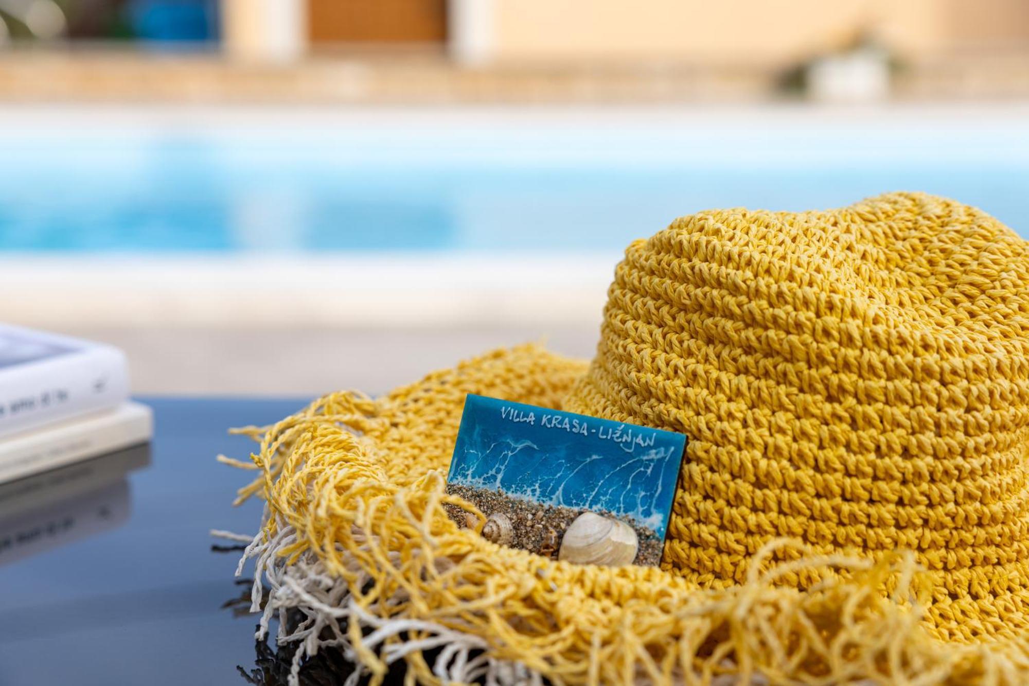 Krasa Sea View Apartmants With Pool * Ližnjan