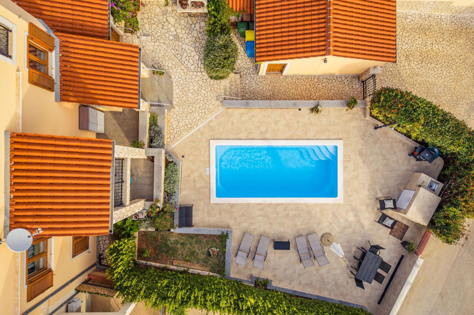 Apartamento Krasa Sea View Apartmants With Pool Ližnjan