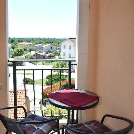 Villa Krasa Sea View Apartmants With Pool Ližnjan Exterior foto
