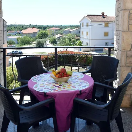 Villa Krasa Sea View Apartmants With Pool Ližnjan Exterior foto