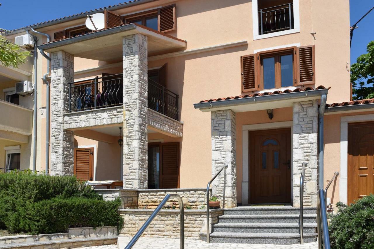 Krasa Sea View Apartmants With Pool * Ližnjan