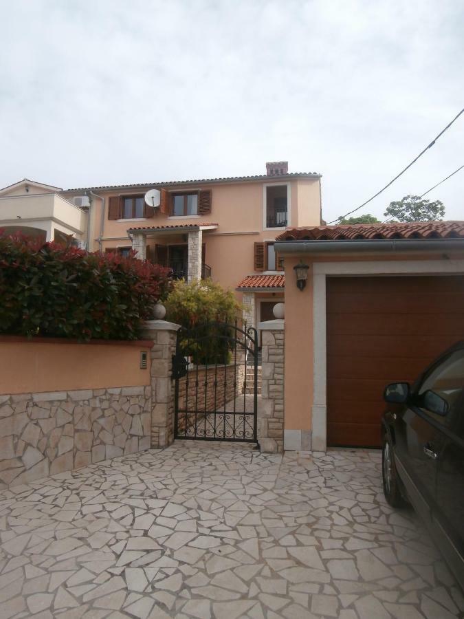 Krasa Sea View Apartmants With Pool Apartment